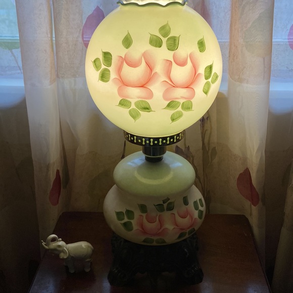 Antique Victorian hand painted gone with the wind globe lamp working - Picture 6 of 12